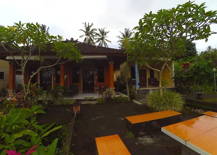 Batur Indah Gasthof 3*
